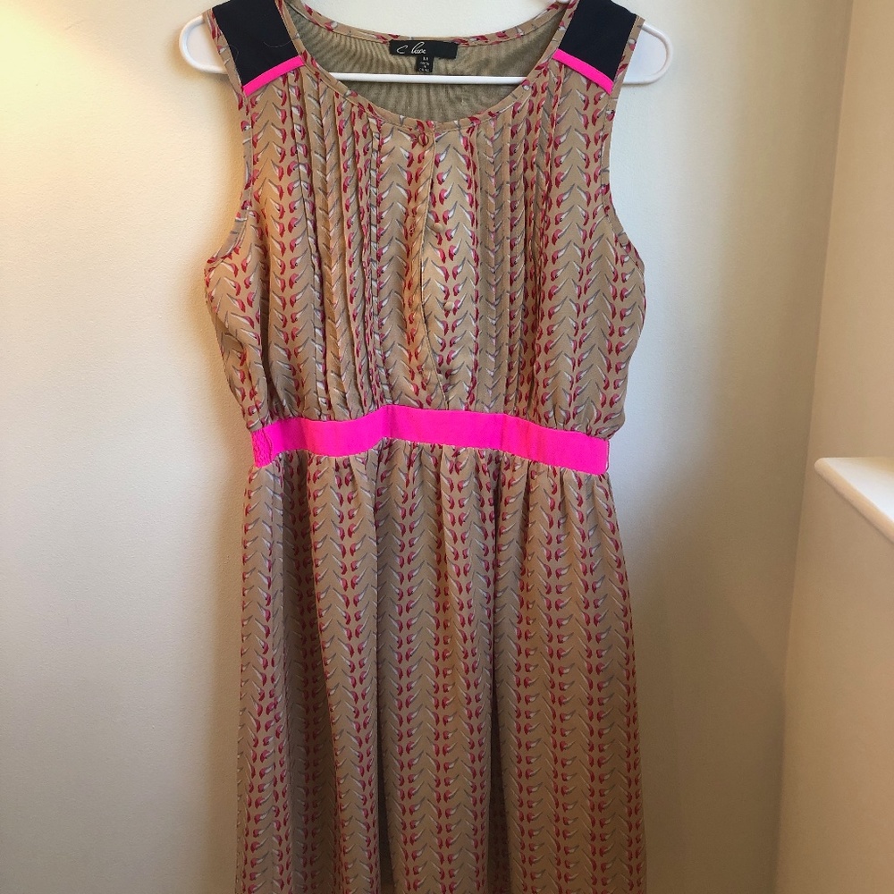 Patterned Dress - Picture 1 of 4
